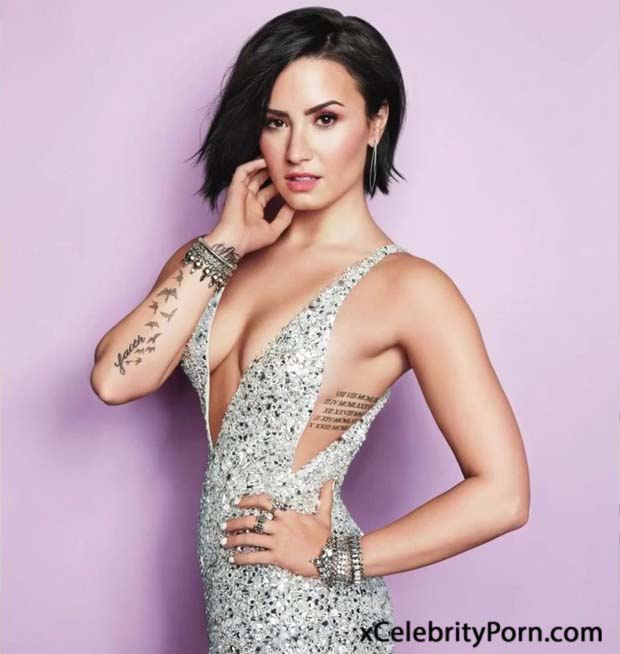 Demi Lovato fotos  xxx-famosasdesnudas- fotos cantantes porno Modelos follando-Celebridades en orgias (11)