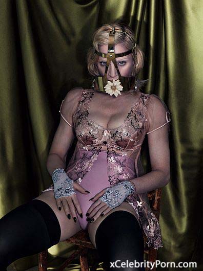 Madonna hace toples-famosas desnudas-modelos follondo-celebridades xxx-Actrices teniendo sexo (6)