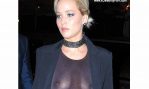 Jennifer Lawrence xxx Enseñando las Tetas