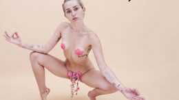 Miley Cyrus posando desnuda xxx – fotos famosas xxx – videos porno  famosas – modelos -xxx fotos robadas – celebrity xxx (5)